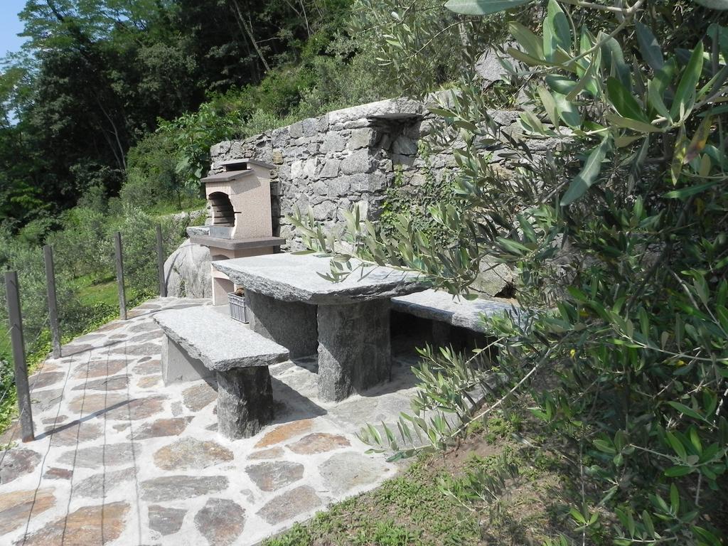 Appartamento Casa Mattia Sorico Camera foto